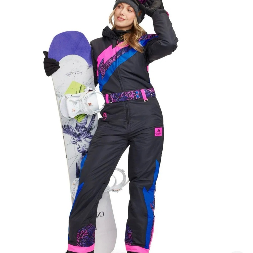 🎿 Tipsy Elves Night Run Snow Suit - Size Medium - New with Tags